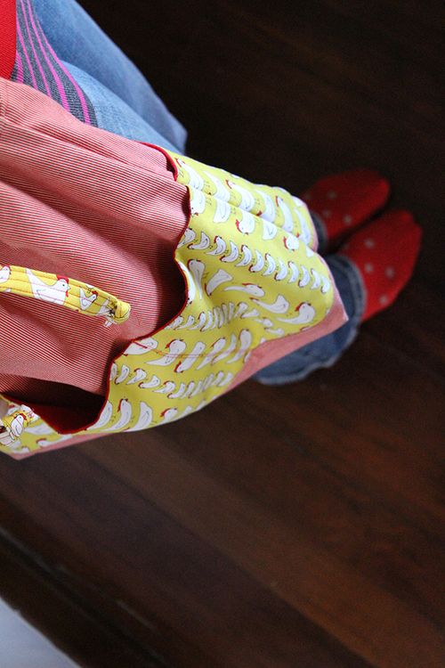 Handmaiden's cottage bag1 IMG_0143