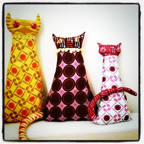 Kitty guardians