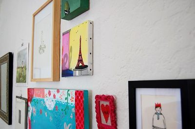an unexpected guest + an art wall